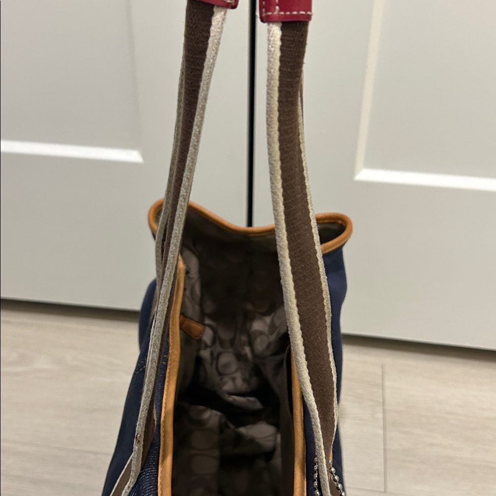Coach Vintage Hampton Blue Denim Weekender Tote - Picture 12 of 16